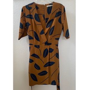 Shades of Grey by Micah Cohen Printed Dress Size S